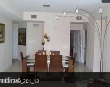 1945 S Ocean Dr Apt 306 - Photo Thumbnail 1