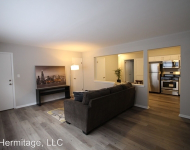 4810-12 N Hermitage Ave - Photo Thumbnail 1