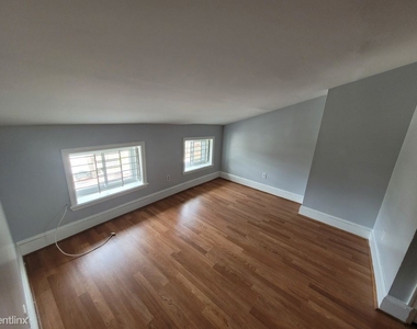 820 W Lombard St Apt 400 - Photo Thumbnail 2