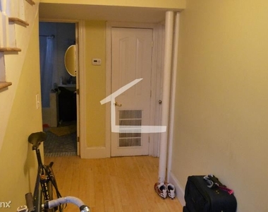 12 Bucknam St Apt 3 - Photo Thumbnail 6