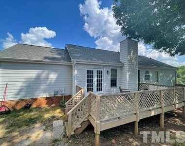 6101 Sweden Drive - Photo Thumbnail 21