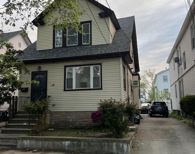 39 Neptune Ave - Photo Thumbnail 1