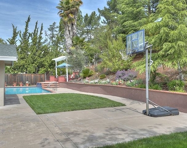 1215 Greenbrook Drive - Photo Thumbnail 17