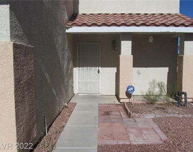 7901 Citrus Meadow Court - Photo Thumbnail 1