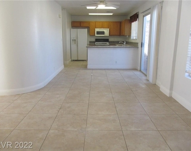 7901 Citrus Meadow Court - Photo Thumbnail 4