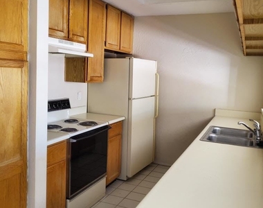 500 N Roosevelt Ave Unit 134 - Photo Thumbnail 6