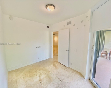 141 Crandon Blvd - Photo Thumbnail 32