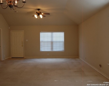 639 Meadow Arbor Ln - Photo Thumbnail 16