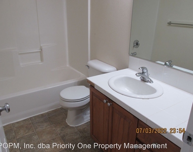 2250 Nw 168th Place - Photo Thumbnail 9