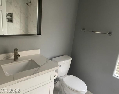 8532 Highland View Avenue - Photo Thumbnail 12