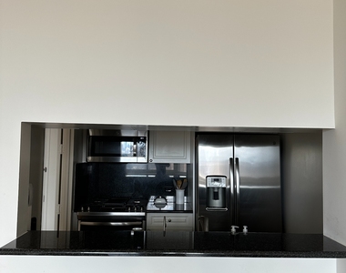 10 Barclay Street - Photo Thumbnail 3