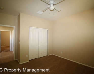 15647 W Meadowbrook Ave - Photo Thumbnail 10