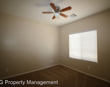 15647 W Meadowbrook Ave - Photo Thumbnail 11