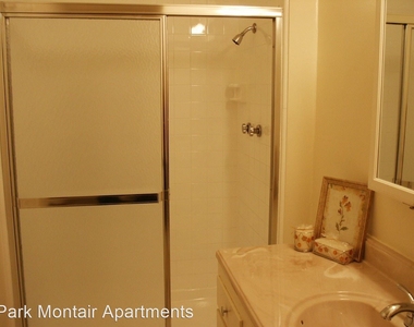 4530-4550 Montair Ave. / 5424 Arbor Rd. - Photo Thumbnail 3