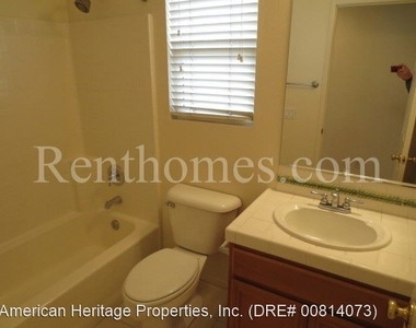 2849 West Canyon Avenue - Photo Thumbnail 2