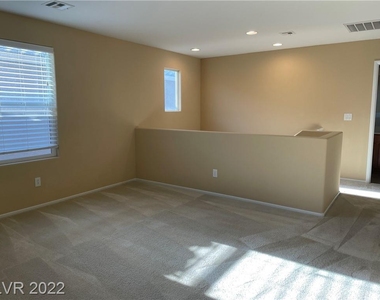 8620 Rowland Bluff Avenue - Photo Thumbnail 26