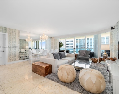 5025 Collins Ave - Photo Thumbnail 16