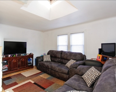 2835 S Harvey Avenue - Photo Thumbnail 4