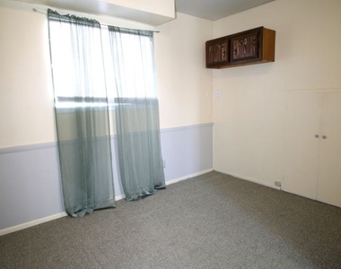 1503 Newcastle Street - Photo Thumbnail 17