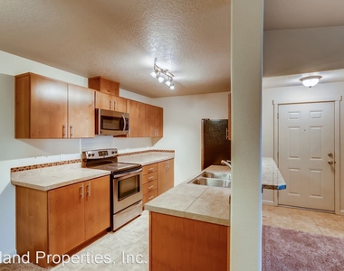 10734 Ne Holly Street #304 - Photo Thumbnail 7