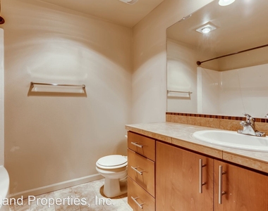 10734 Ne Holly Street #304 - Photo Thumbnail 22