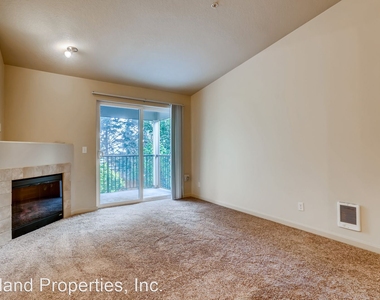 10734 Ne Holly Street #304 - Photo Thumbnail 5