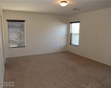 5308 Fireside Ranch Avenue - Photo Thumbnail 16