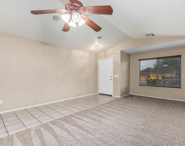 3276 E Sandy Way - Photo Thumbnail 4