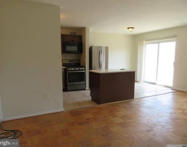 4313 Knox Rd #302 - Photo Thumbnail 20