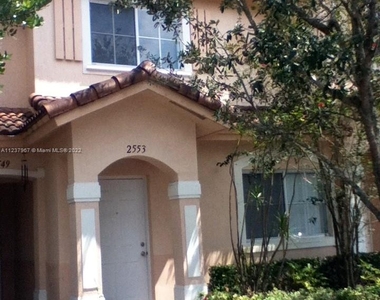 2553 Sw 83rd Ter - Photo Thumbnail 0