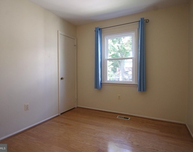 219 E Windsor Avenue - Photo Thumbnail 19