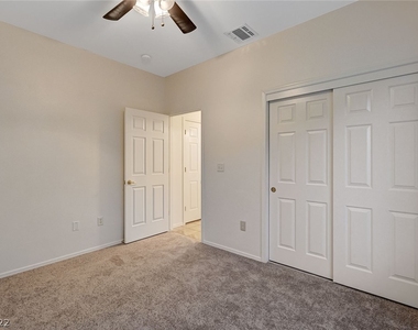 2074 Wildwood Lake Street  #2074 - Photo Thumbnail 25