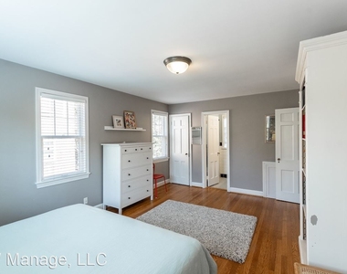 4427 45th St Nw - Photo Thumbnail 19