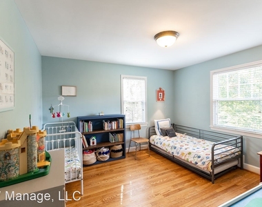 4427 45th St Nw - Photo Thumbnail 24