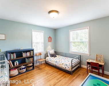 4427 45th St Nw - Photo Thumbnail 25