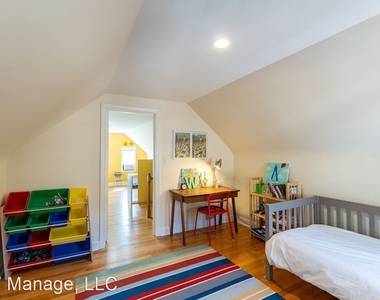 4427 45th St Nw - Photo Thumbnail 28