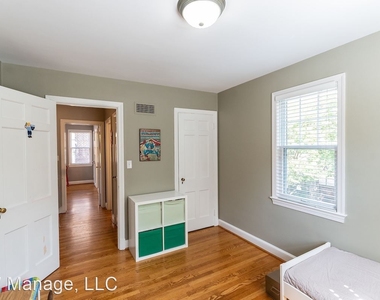 4427 45th St Nw - Photo Thumbnail 23