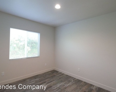 1270 Naranca Avenue - Photo Thumbnail 11