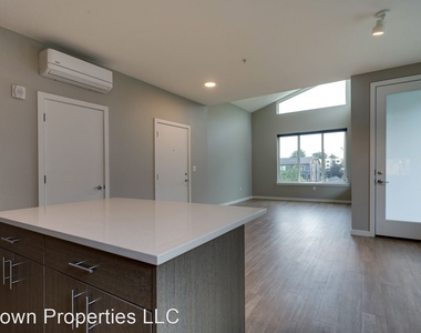 3563 N Gantenbein Avenue #302 - Photo Thumbnail 3