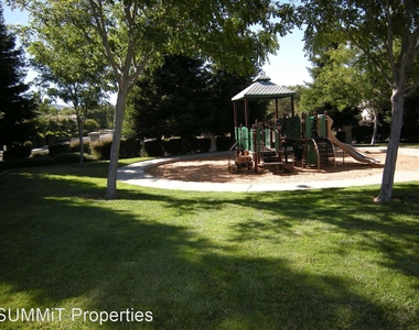 367 Gabiano Court - Photo Thumbnail 12