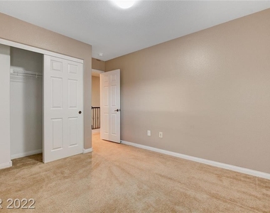 620 Apricot Rose Place - Photo Thumbnail 26