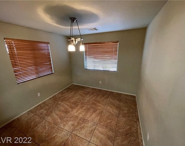 10354 Spider Rock Avenue - Photo Thumbnail 1