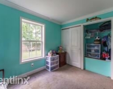 4530 Nicholas Rd - Photo Thumbnail 7