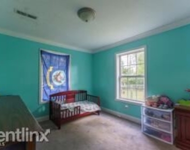 4530 Nicholas Rd - Photo Thumbnail 6