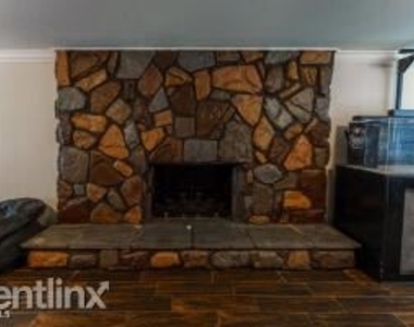 4530 Nicholas Rd - Photo Thumbnail 11