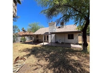 1407 E Tonto Lane - Photo Thumbnail 0