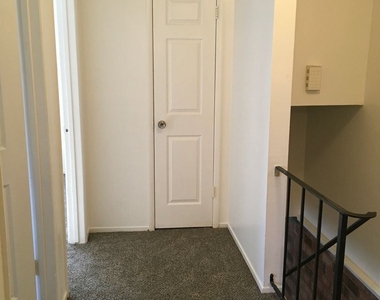 5031 Tahiti Way Apt 3 - Photo Thumbnail 6