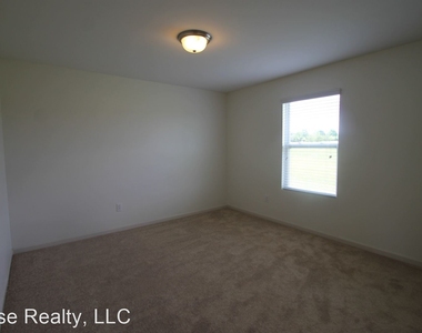 826 Summerlake Drive - Photo Thumbnail 28