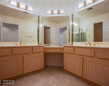 9617 Eagle Valley Drive - Photo Thumbnail 27