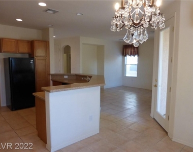 4240 Cascada Piazza Lane - Photo Thumbnail 9